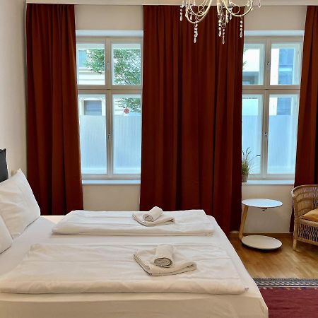 Casa Nostra - Zentrale Wohnung Am Augarten Wien Exteriör bild