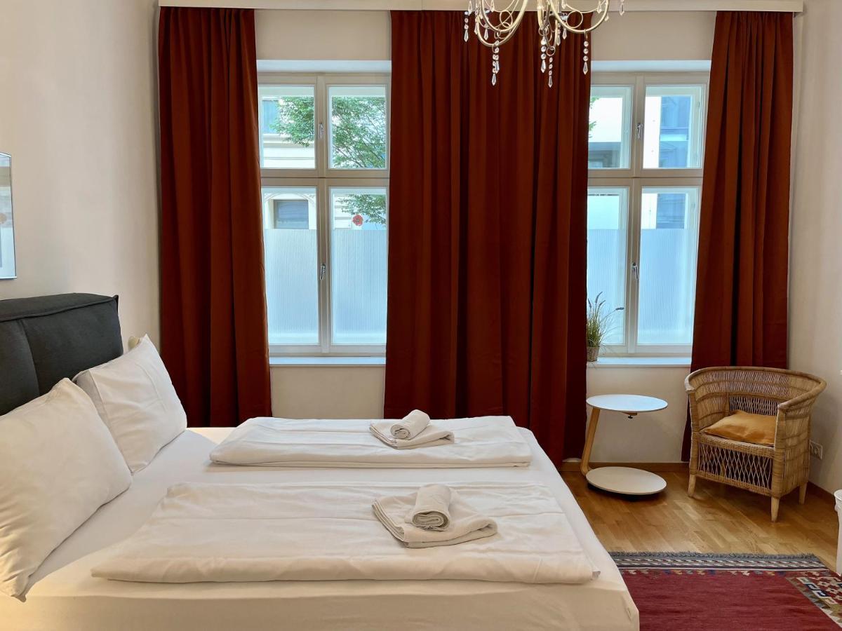 Casa Nostra - Zentrale Wohnung Am Augarten Wien Exteriör bild